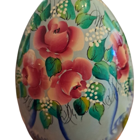 Russian Girl Stacking Doll With 3 Small Ones Inside - Picture 3 of 4